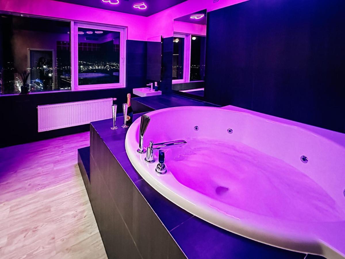 Apartament Sky Deep Jacuzzi 30 Floor Kłajpeda Zewnętrze zdjęcie
